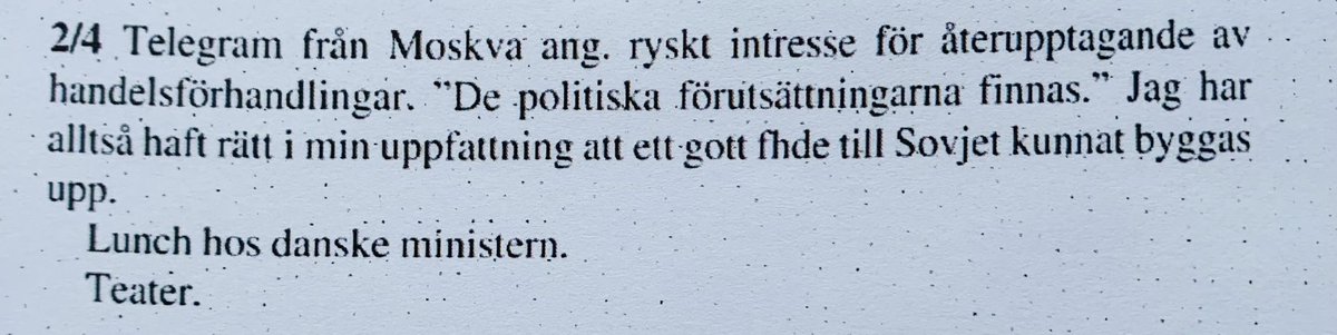 Trots den svenska allmänhetens ilska våren 1946 över baltutlämningen tuffar regeringens plan på en rysskredit på. Kreditförhandlingarna, vilka hålls hemliga, drar igång i april 1946. Undén skriver optimistiskt om utvecklingen i sin dagbok.