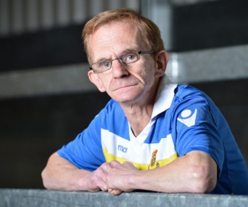 Happy Birthday TV funnyman and big Chelsea fan Sean Lock 58 today. 