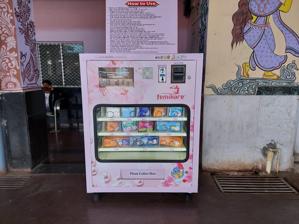 CNBCTV18 on Twitter "Smart vending machine have been installed at