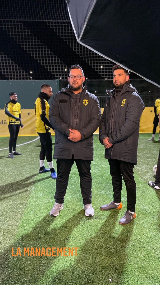 An absolute pleasure to work with one of the most genuine guys in the game @IanWright0 👏. Couldn't have done any of this without Allah first and foremost the countless people behind the scenes and my guy @Syed8490 who always shys away from the camera
@EA #southAsianFootball