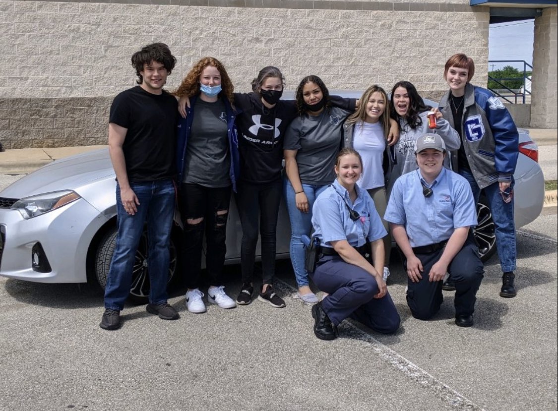 GHSCJ_Club's tweet photo. This morning we had a state send off and this afternoon Braxton and Cat competed in felony traffic stop at state. Thank you to SRO Saenz, for letting us use his patrol car. https://t.co/dZOKxo6EH8