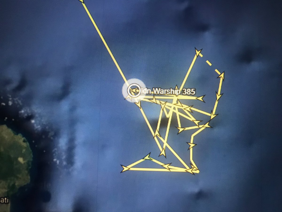 Los derroteros de los buques operativos en la zona, hacen patrones de búsqueda en un punto con epicentro en 07º48’S 114º59’E a una profundidad de 780mtsEl principal buque militar en la zona es la fragata clase SIGMA KRI Diponegoro de 105m eslora equipada con sondas de rastreo