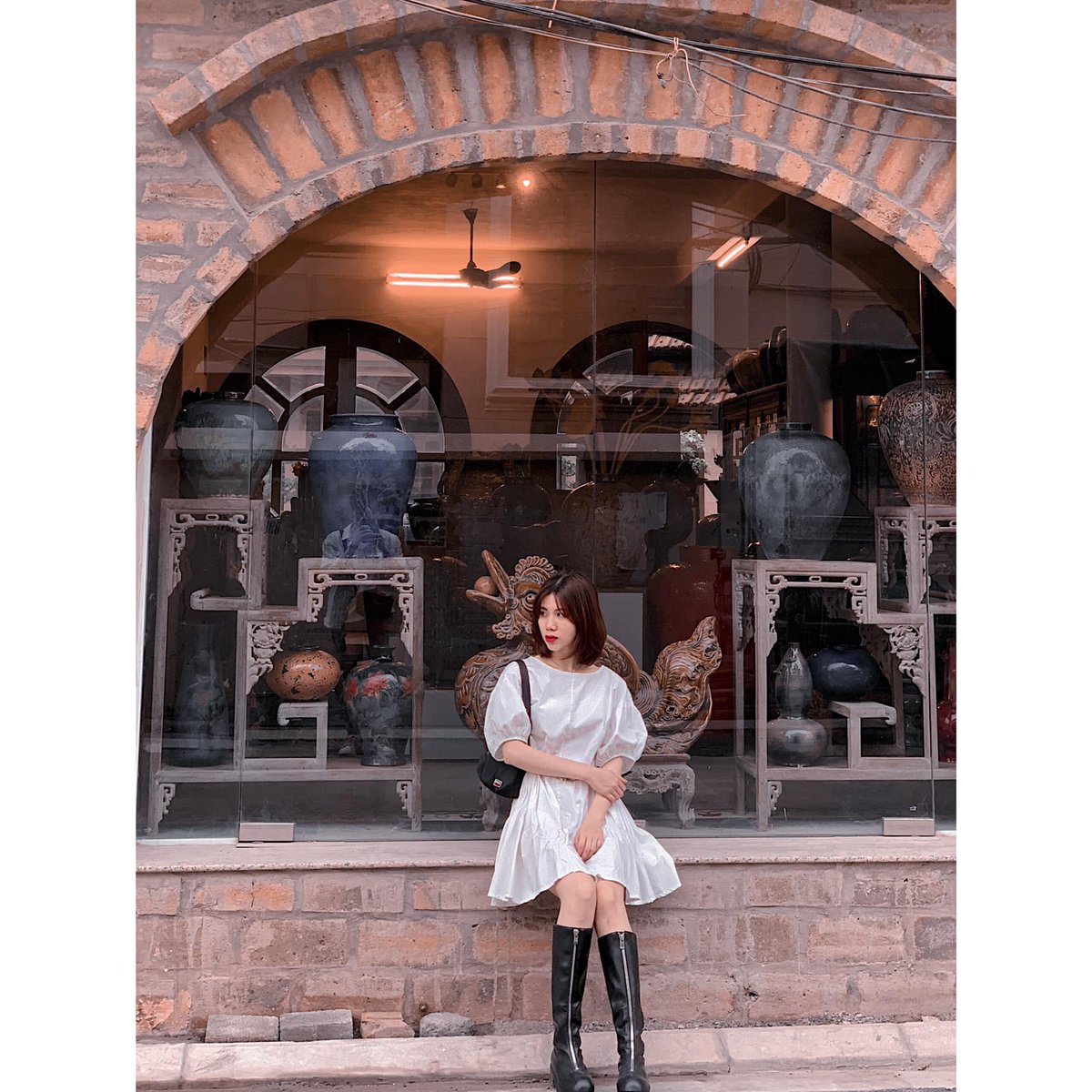 YourVietnamOrg's tweet photo. It doesn't matter where to go, it's important to go with someone who knows how to take pictures 😌

Hanoi, Bat Trang

Learn more, and love our Vietnam at https://t.co/8YdGs82Ypm

#yourvietnam #vietnam #travel #yourvietnamorg 

📸 Chaelin Rin https://t.co/D2EUUHAjOn