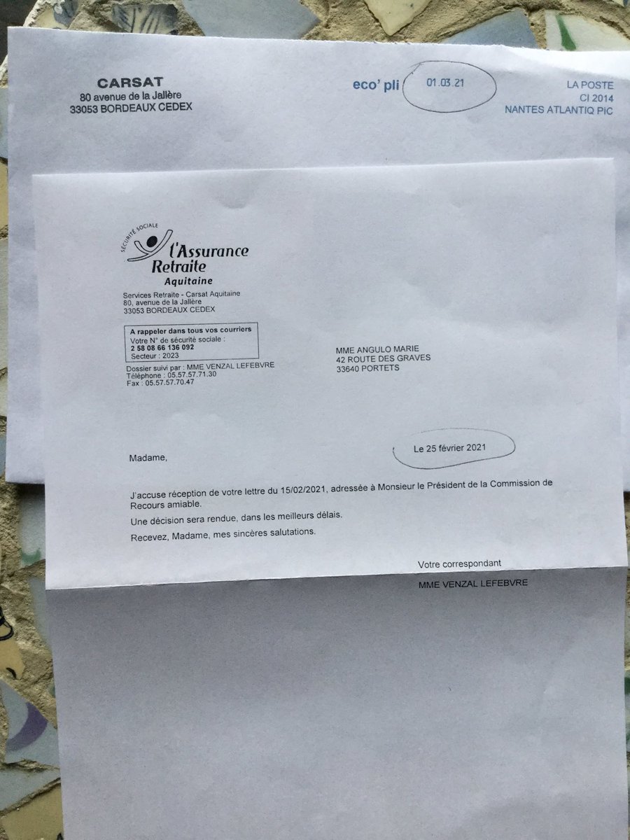 qjsuis's tweet photo. #retraite 3mois après mon second recours à l’heure de l’informatique #lahonte #arriéré  je n’ai toujours pas de réponse et encore moins l’argent qu’ils me volent tous les mois depuis septembre2020 tous ces bureaux+personnels qu’ils paient avec notre #argent #carsat #vol #France https://t.co/DEYazyk1IG
