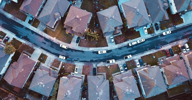 La considération, la restauration de la dignité, considérer que certains territoires et populations n'ont de périphériques que l'illusoire centralité d'une bien pensance qui peut-être le terreau d'une histoire moche.   <a href="/e_mangado/">EuniceMangadoLunetta</a> <a href="/MaxenceDeBlock/">De Block</a> 
larchitecturedaujourdhui.fr/lemancipation-…