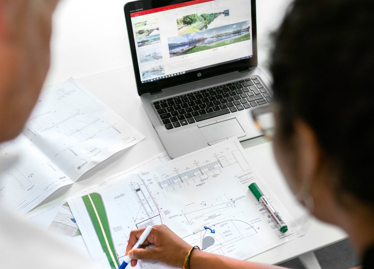 MagniLink's tweet image. Är du den produktutvecklare vi söker? Vill du vara en viktig del i ett dynamiskt utvecklingsteam, på ett expansivt företag i Småland som leder utvecklingen med att ta fram de bästa synhjälpmedlen i världen, då är LVI rätt arbetsplats för dig! Ansök idag! lvi.se/a/produktutvec…