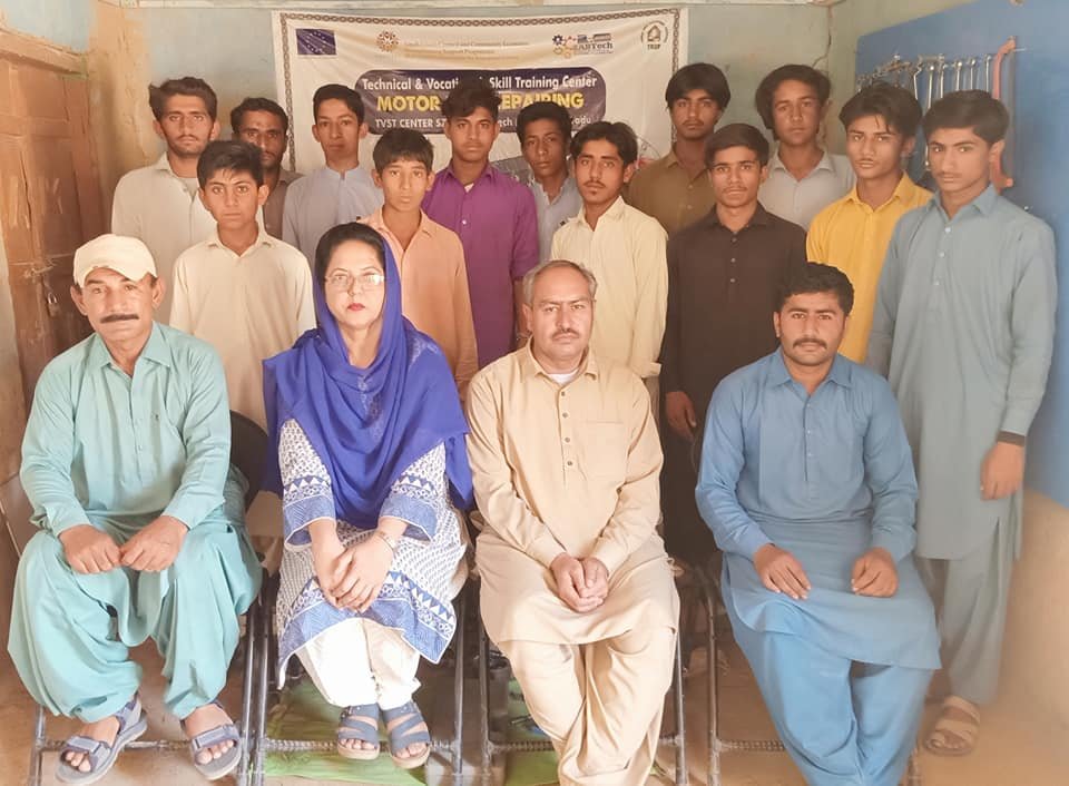 ThardeepOrg's tweet photo. #Dadu April 22, 2021 Technical vocational skills training (#TVST) for Motor bike repairing organised in Union Council and Village Burirra taluka K N Shah with the support of #TRDP under #EU funded #SUCCESS program. https://t.co/QxiLso7B8m