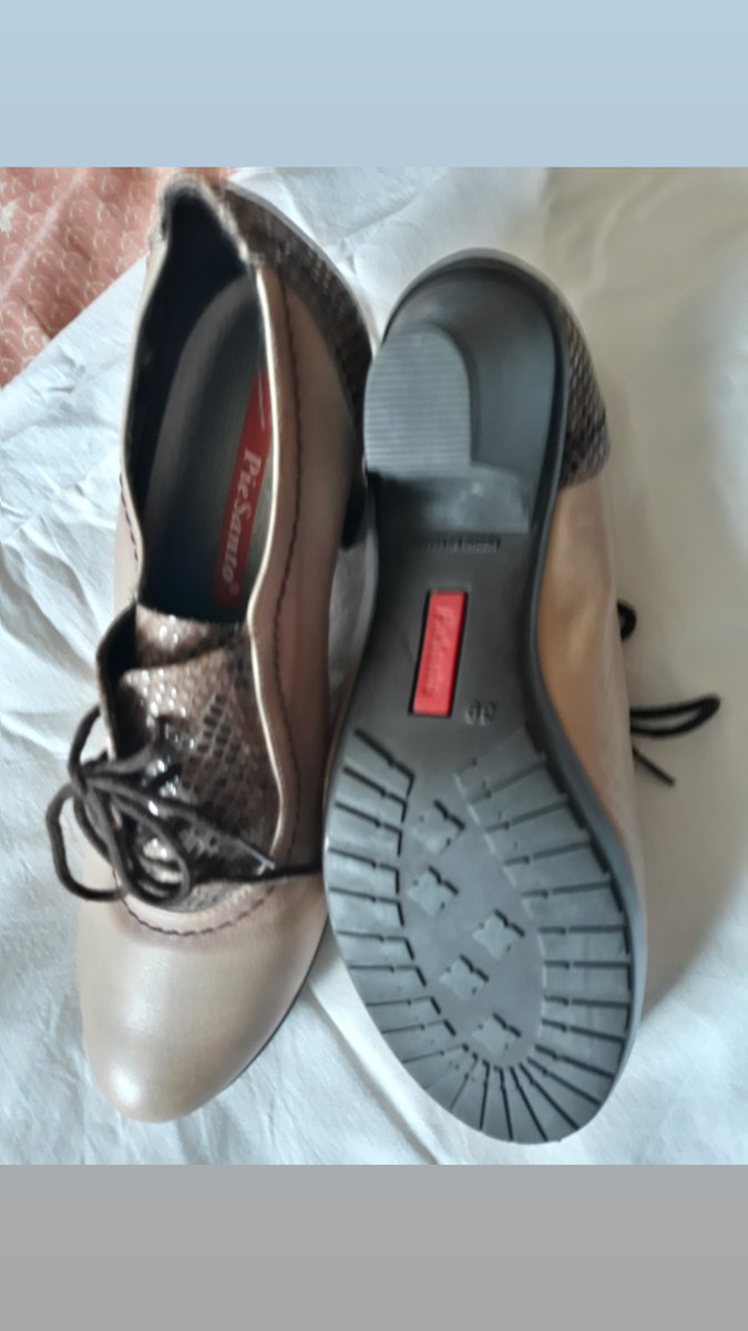 mamocon1916's tweet photo. Vendo zapatos para pies delicados (marca PieSanto), fabricados en España, combinado piel beige y piel de serpiente marron. tipo abotinado, fabricados en España. Sin estrenar. https://t.co/fcDx63hCv5