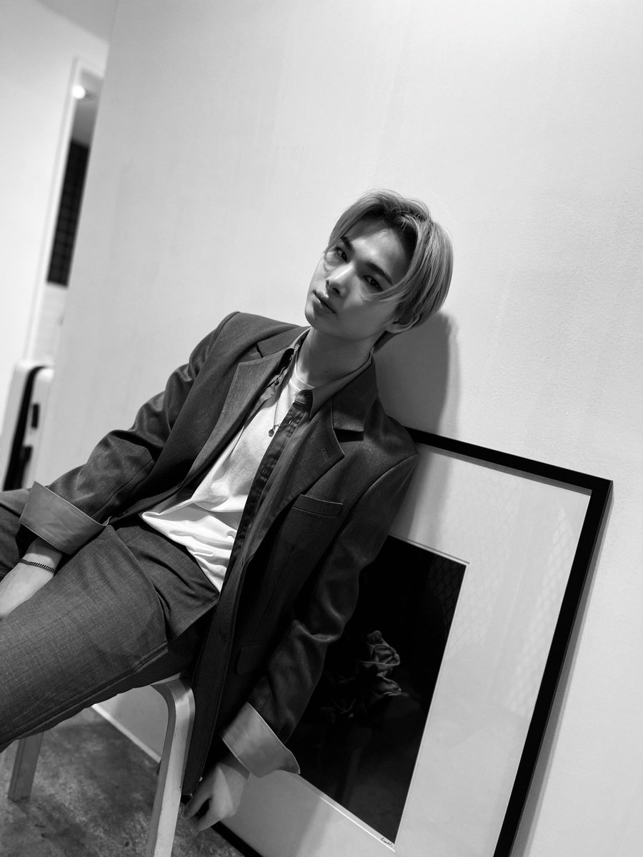 NHYPENZ's tweet photo. WBJXDHUDBQ AKHIRNYA NI-KI POST 😭

Penantian 1 bulan lebih, karna aku seneng mau GA 1 album only enhypen BDO

Rulesnya RT aja huhuhuu

Engenes only ayo sekalian mutualan 💔💔💔😭😭😭😭 https://t.co/hVaZezlbp9