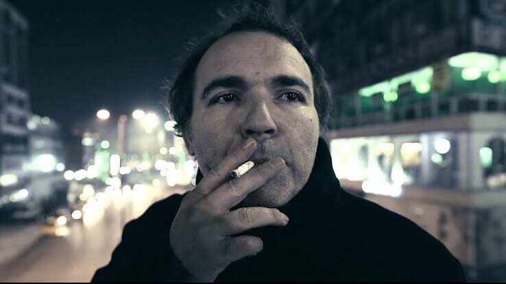 “Size yemin ederim ki, gereğinden fazla anlamak bir hastalıktır, gerçek bir hastalık.”
Yeraltı