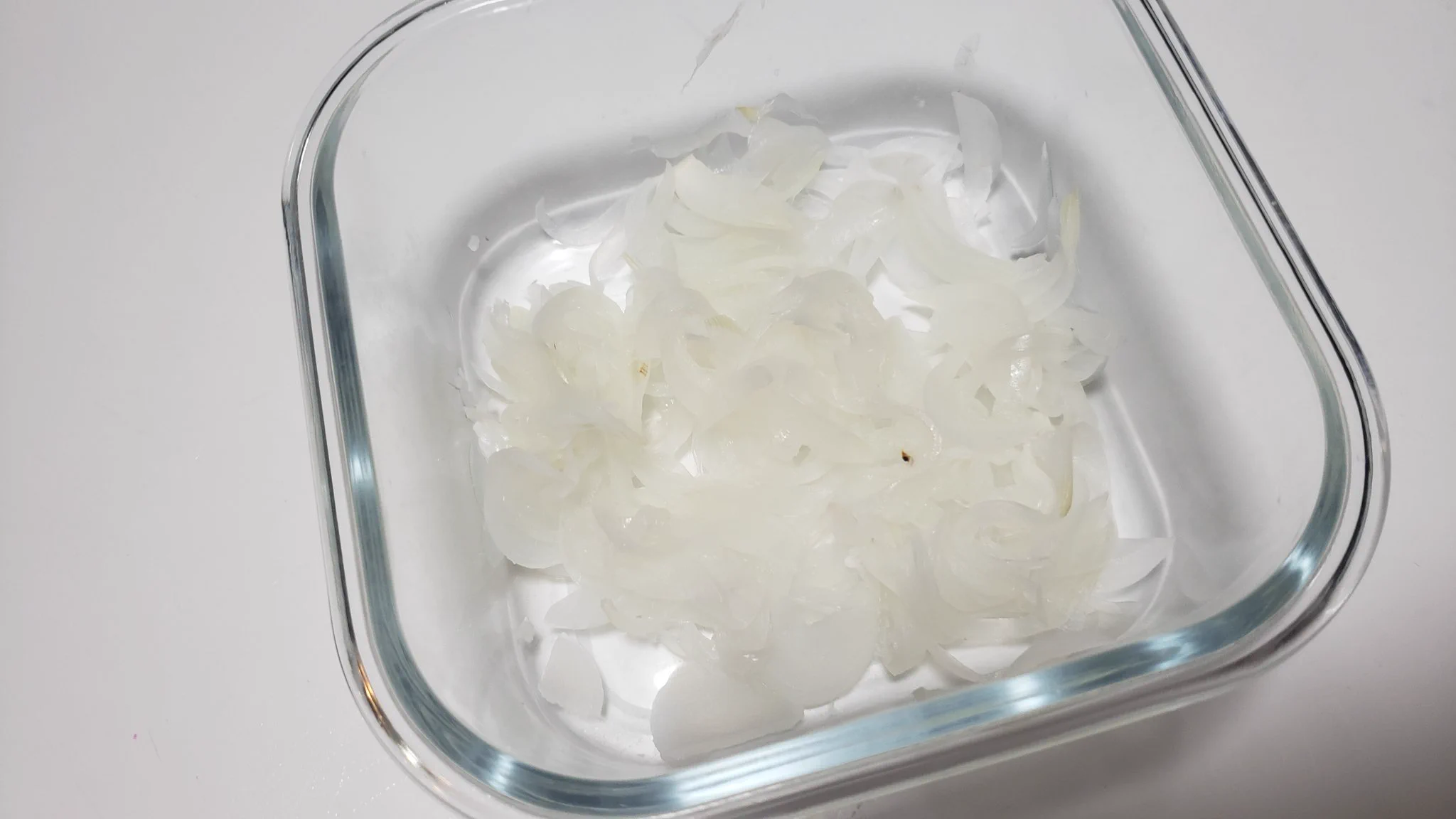 この食べ方も美味しそう！新玉ねぎを使った卵かけご飯！