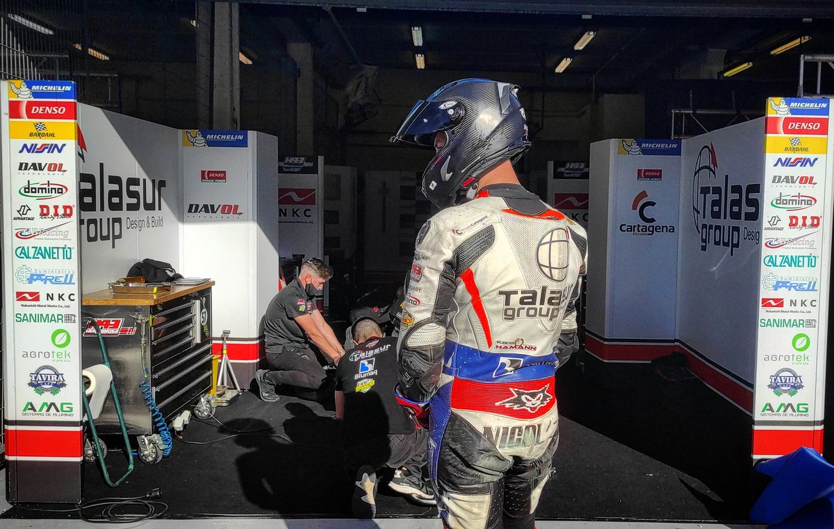 H43Team's tweet photo. ¡Buenos días! Empezamos los primeros entrenamientos libres del fin de semana en Estoril. Comienza el @CEVMotorcycle 🥳🏁
•
Good morning! We start the first free practice of the weekend in Estoril. The @CEVMotorcycle starts 🥳🏁 https://t.co/2wNZ4IHZer