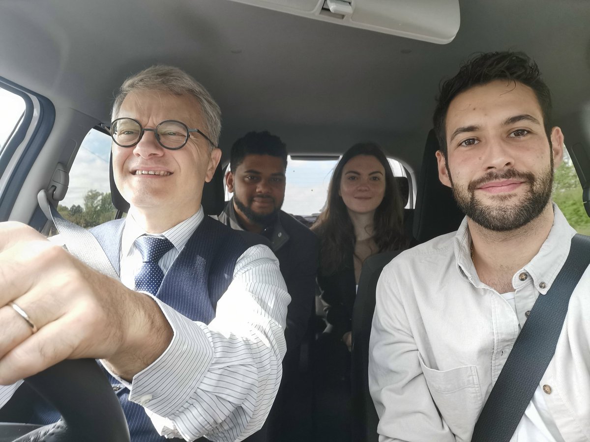 [Action collective <a href="/TarbesIntegre/">Tarbes intègre</a>]
En route pour la conférence de presse de l'affaire <a href="/GerardTremege/">Gérard Trémège</a>.
#Tarbes #classaction #affaires
<a href="/CLeguevaques31/">Christophe LEGUEVAQUES</a> <a href="/LLaparade/">Lionel Laparade</a> <a href="/laurentdub/">Laurent Dubois</a>