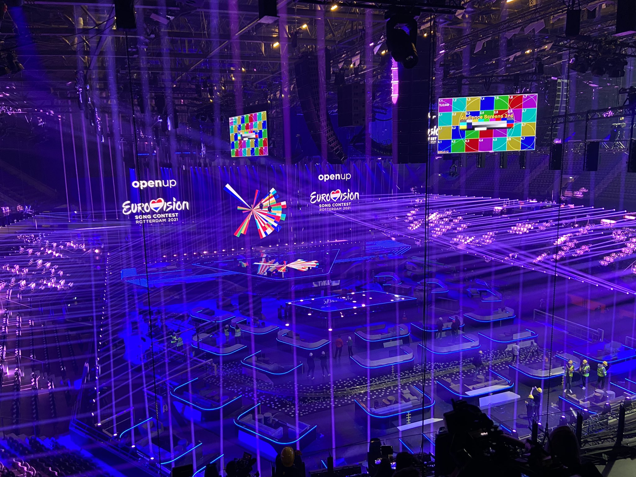 EzkRx0YWUAILi7F?format=jpg&name=large