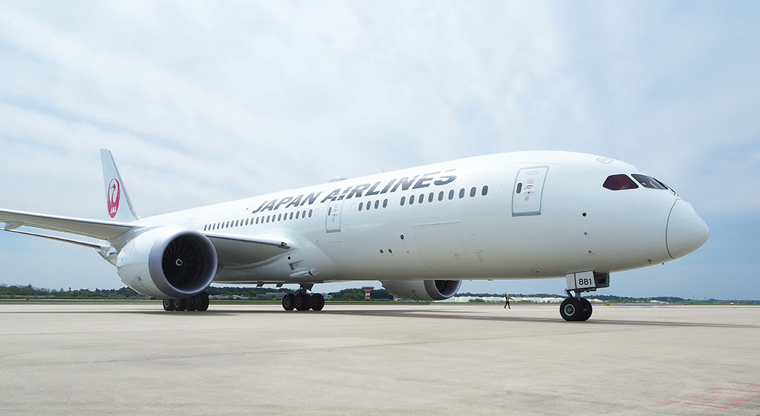 Japan Airlines receives its 50th Boeing 787 - AirNavRadar.com Blog