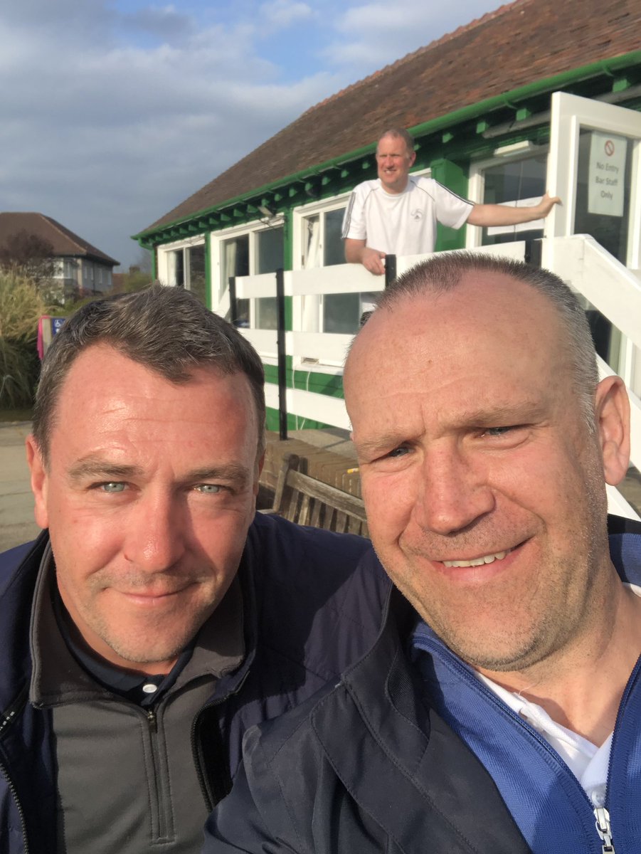 midders07's tweet image. Lovely few days in Crosby, not seen this bloke for many years. @pmckeown29 great to catch up over a few cold ones.! #quickhands #notaslogger