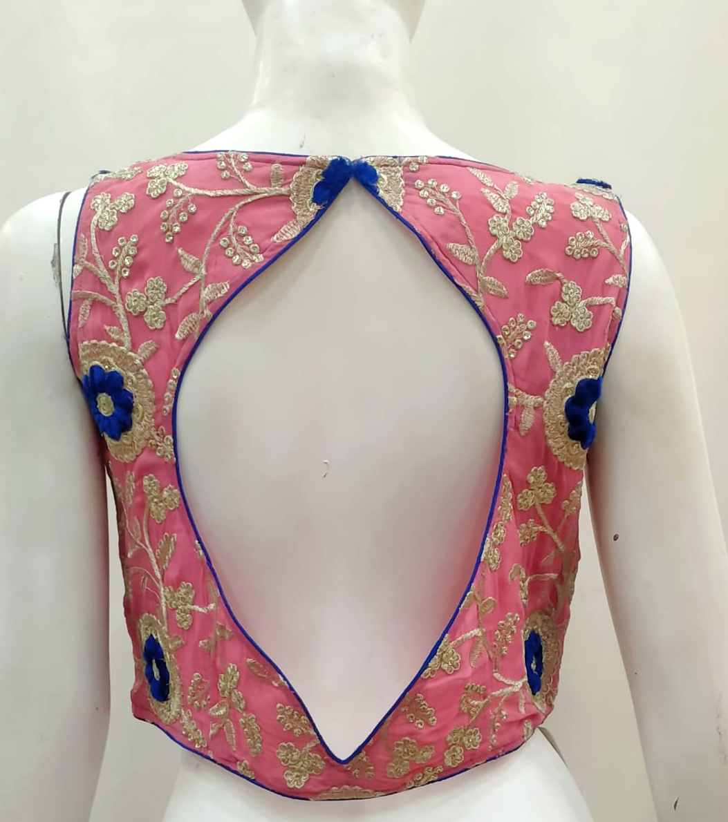 zenfashions1's tweet photo. •  Beautiful Pink Georgette Blouse in boat neck.
•  Sizes available M, L, XL, XXL and plus sized can be customized.
•  For price, delivery and other details, kindly DM.
.
    WhatsApp - 9987244208
.
Shop Online:
https://t.co/P50vFXPkYJ
.
#zenfashions #bridalwear #fashiondesign https://t.co/bjYKNMoGuF