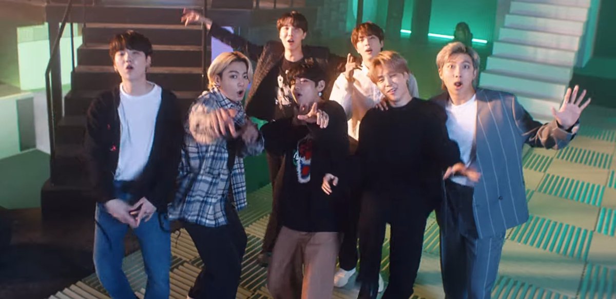 btssevenn's tweet photo. They look so fine 🥺
#SMARTxBTS #PassionPurposeBTS https://t.co/1WU5X8Cr6h