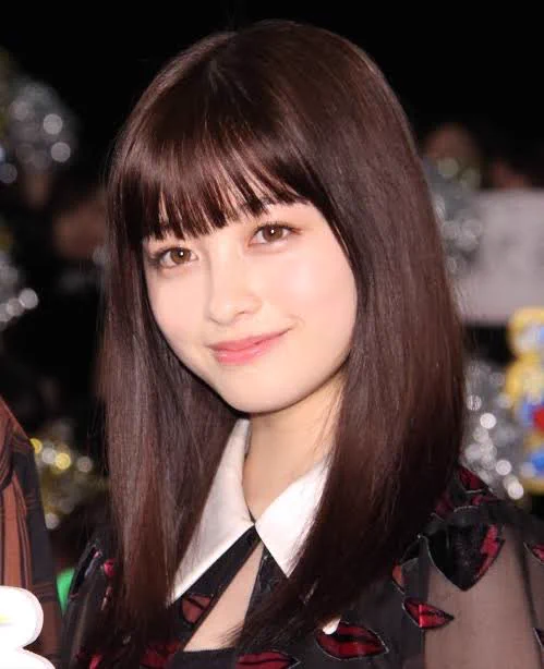 圧倒的美人になると？自撮りよりも他撮りの方がカワイイ！