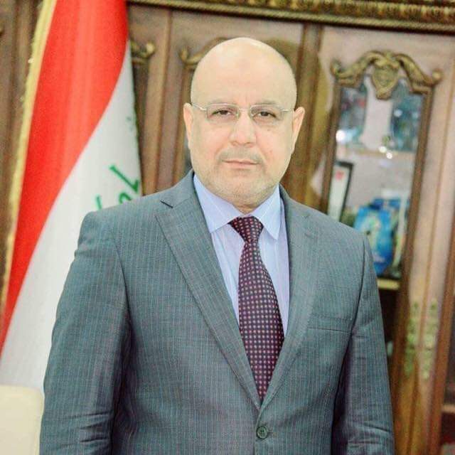 DaradjiAlaa's tweet photo. يتساقط فاسدو احزابهم قردا تلو الآخر.... 
وبيجاتهم البائسة لا عين رأت ولا أذن سمعت! 
من گراج الرحمن الى محافظ الديوانية المحكوم بسبب السرقات… قصة نهج لا وطني ورذيلة! https://t.co/kq3dgpvMtq