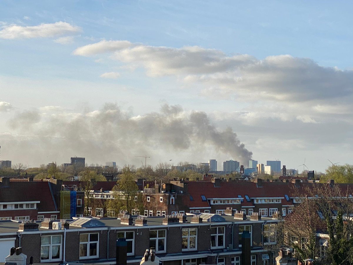Melding brandweer Havengebied inzake grote brand