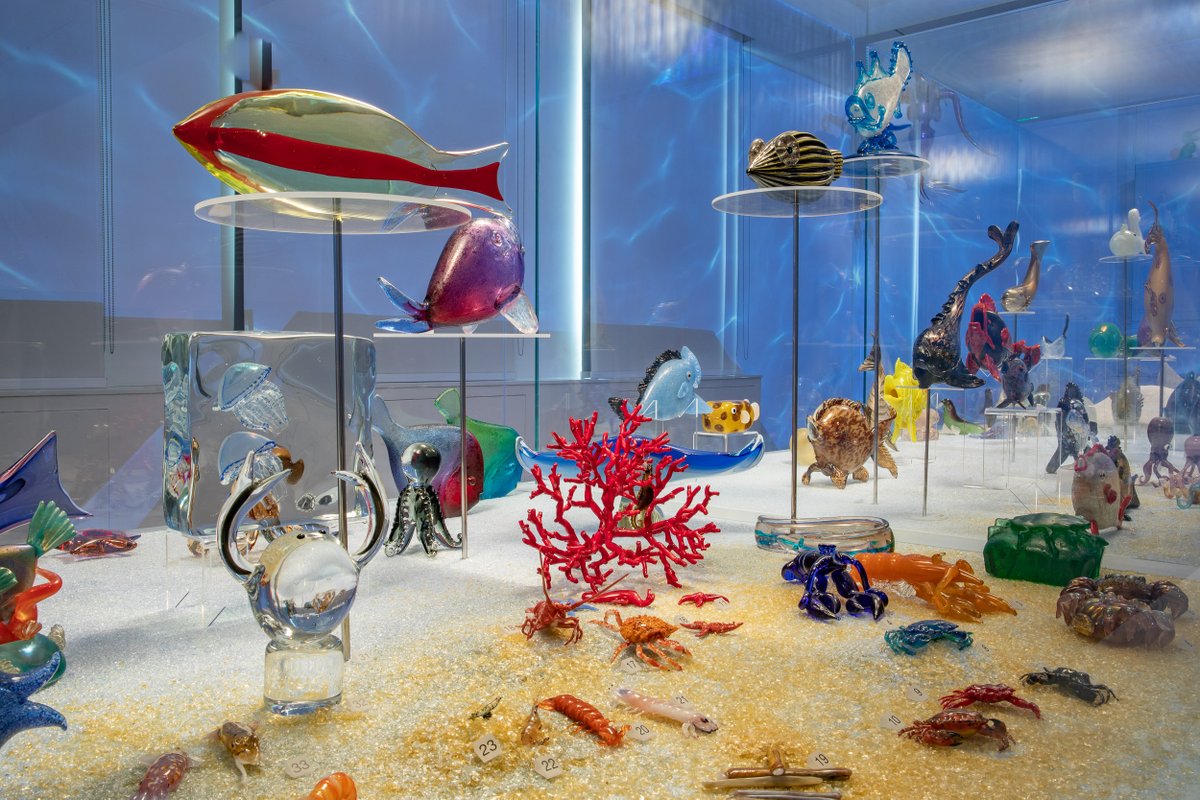 #LESTANZEDELVETRO🐟🐠🦋🦋Apre il #26aprile la mostra 'L’Arca di vetro. La collezione di animali di Pierre Rosenberg' curata da Giordana Naccari e Cristina Beltrami, che ripercorre  la storia del vetro muranese del Novecento attraverso un’angolazione inedita: l’#animale di #vetro.