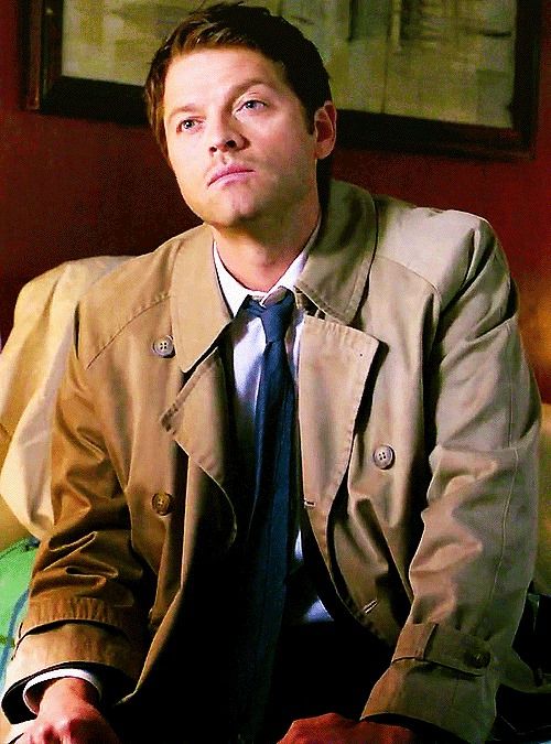 Can we all just take a moment to appreciate our Angel of Thursday, please?  #Castiel  #MishaCollins