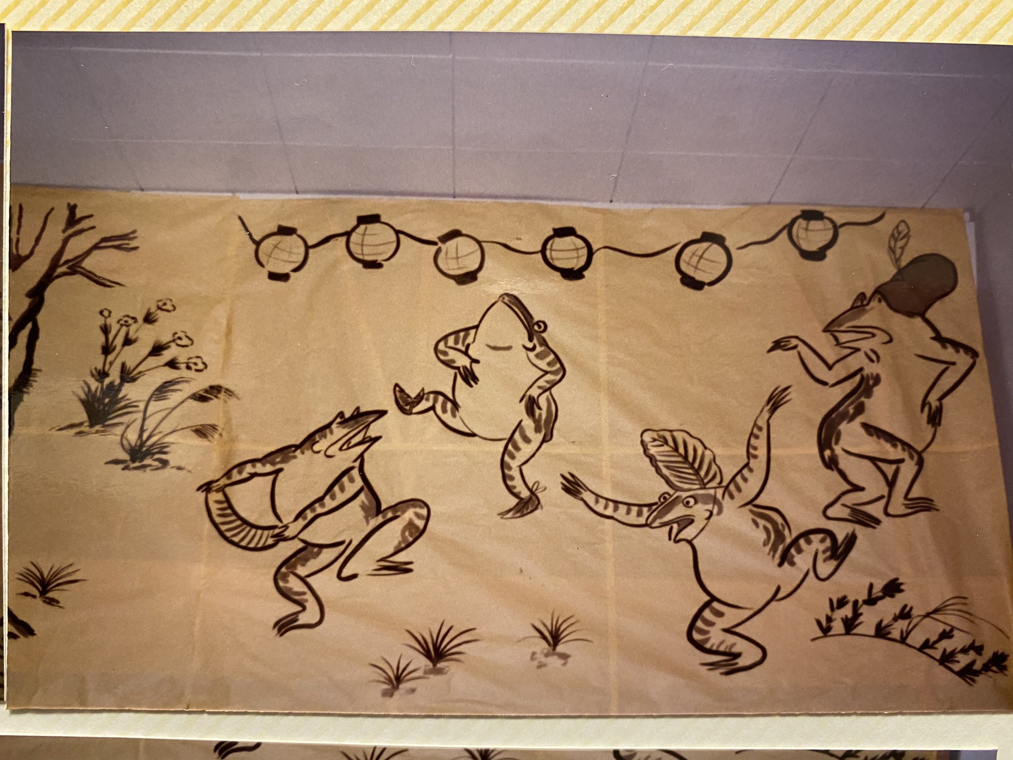 雪うさぎ 鳥獣戯画展行って思い出したんだけど 高校の文化祭 カラオケ で描いたパロディの壁紙 なかなかじゃない 日付見たらちょうど30年前 懐かしい 鳥獣戯画 鳥獣戯画展