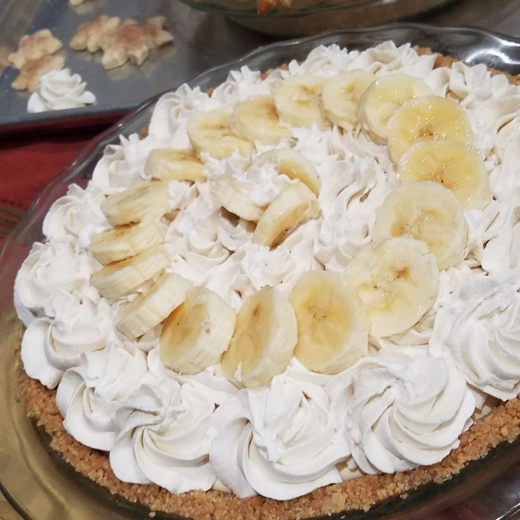 RhmnAishah's tweet photo. I baked some banana cheesecake today.
#Baking101 #FirstBaking https://t.co/6WgEDZPBeE