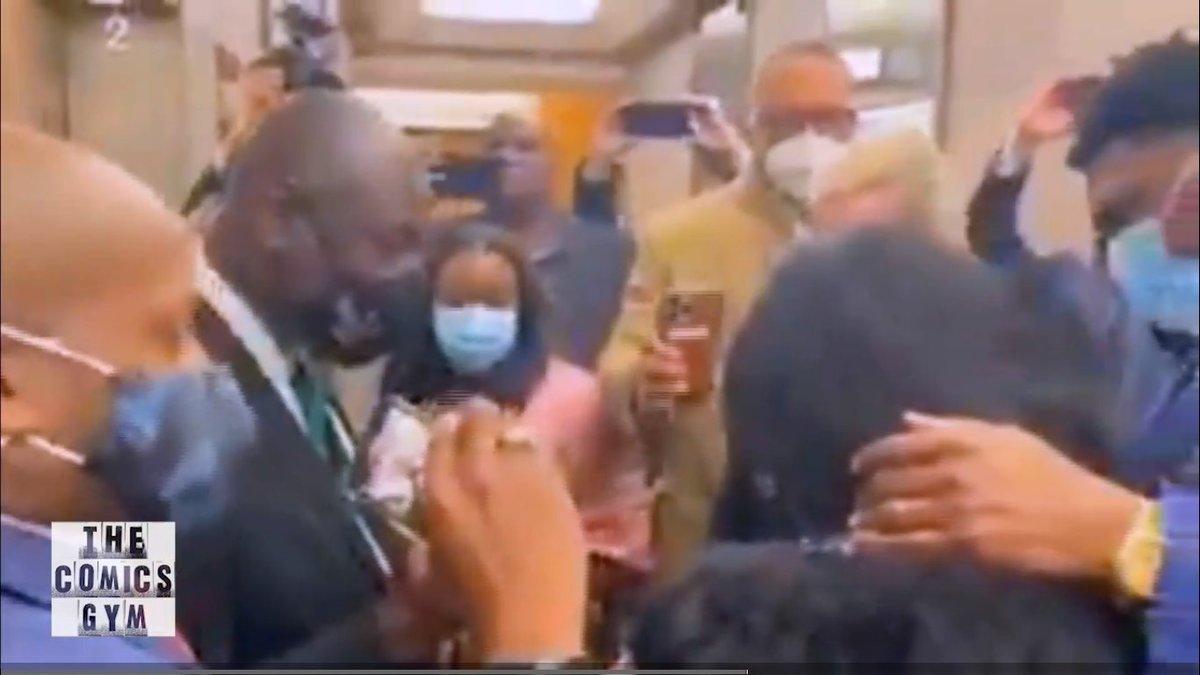 FacelessFreebie's tweet image. I saw this in a segment online. Randy and Jason, is this Dr Stackhouse?