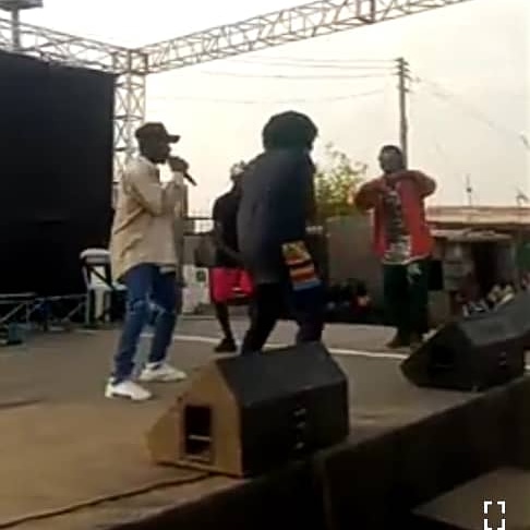 plug_blog's tweet image. Watch this FAM
Female rapper killing it
youtu.be/exLkSUpbE0o