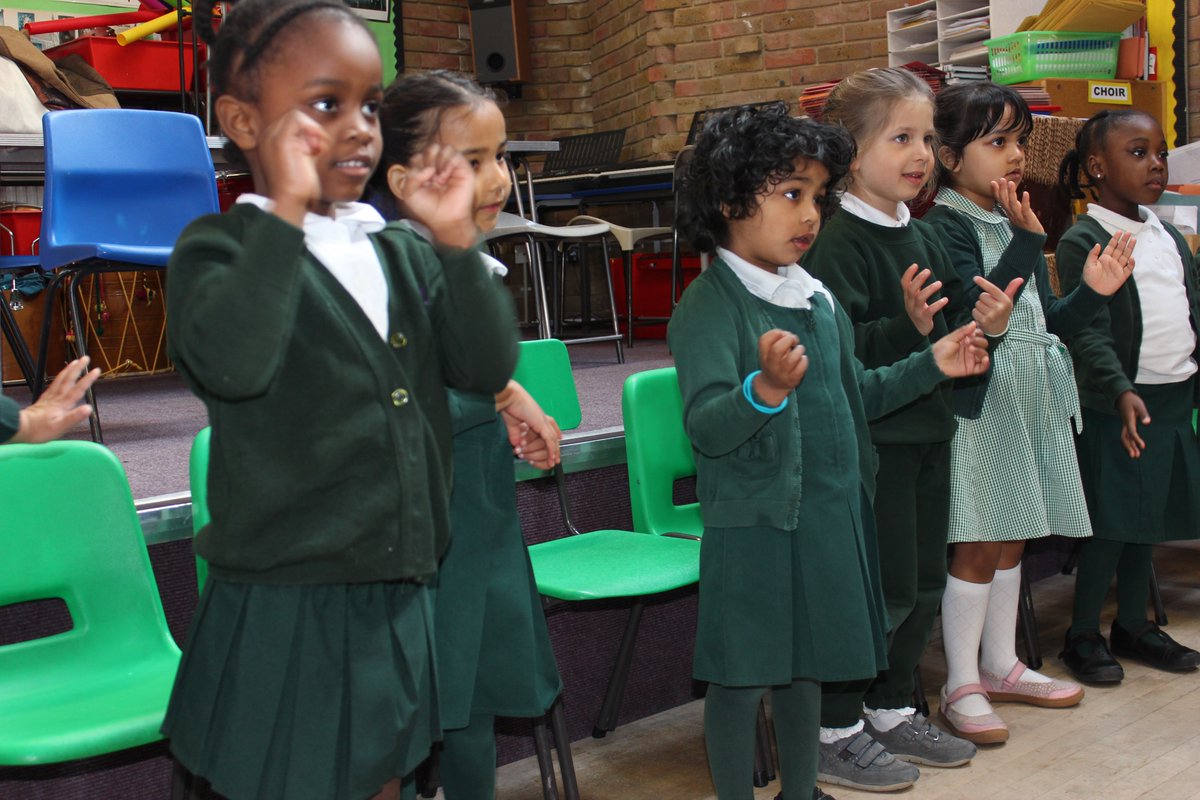 Old Palace of John Whitgift School tweet media