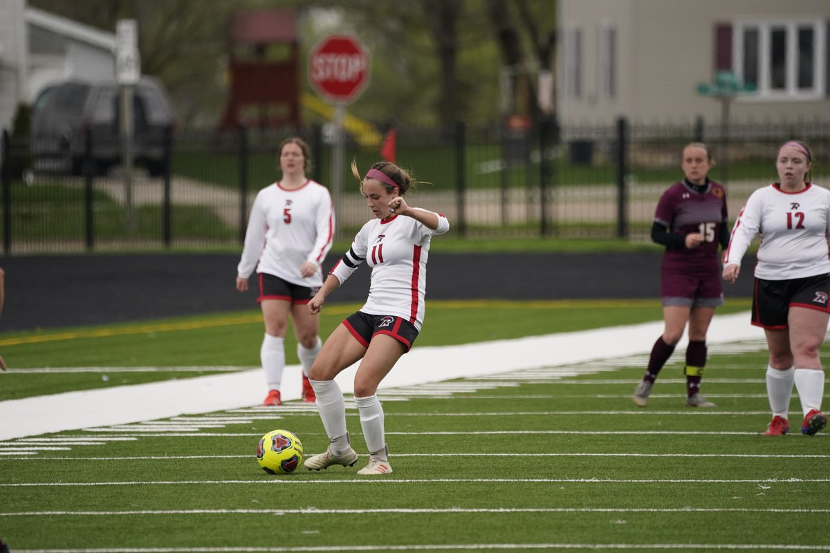 RiponRedHawks's tweet photo. Saturday is Senior Day for @RCWomensSoccer at 1 pm. Maggie Bouque is a Senior Biology major from Genoa, Ill. An Academic All-Conference performer, Maggie has appeared in all 57 games during the past four years, recording four goals and eight assists #d3soc @RiponSports https://t.co/EK3Z1xr2wm