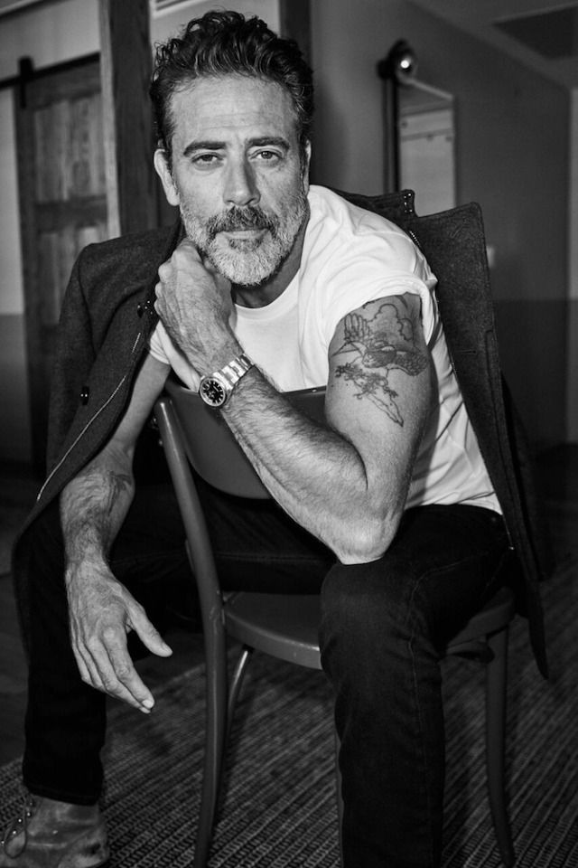 Big happy birthday to Jeffrey Dean Morgan 