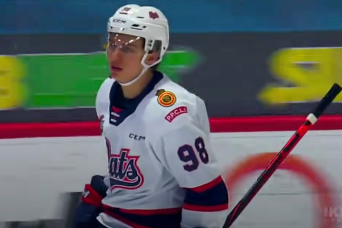 nypost's tweet image. Connor Bedard is 15 years old — and already touted as hockey's next superstar trib.al/d9TMlyL