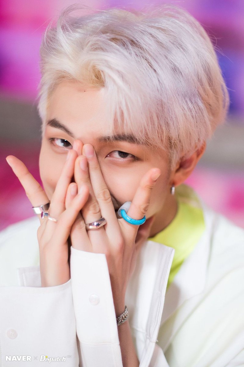 I have only rapline hands. Why is that? I'll stock up from your posts... Here's Joon! #BestMusicVideo  #Dynamite  #iHeartAwards  @BTS_twt