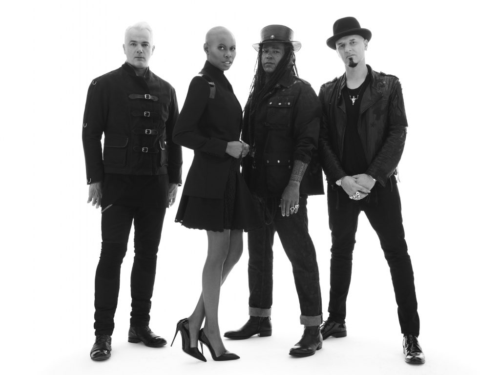 incredible bands i've found thanks to the recommendations added to this thread: skunk anansie (just amazing. show stopping. brilliant. cannot believe i am new to their music...), oceans of slumber, buggin, and 'this is your god' - whose first track I D O L S is an absolute banger https://t.co/4CzRxyc5TE 