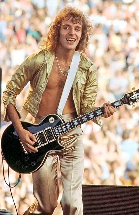 Happy birthday  PETER FRAMPTON!  (April 22, 1950) I\m In You 