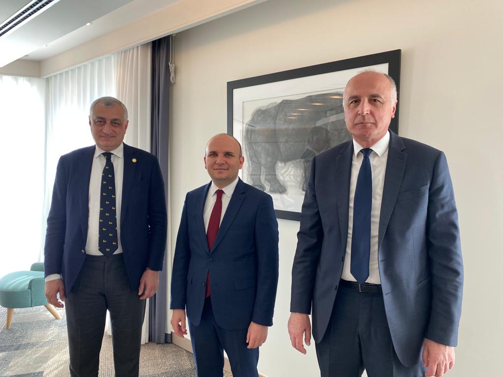 Ilhan Kyuchyuk (@ilhankyuchyuk) on Twitter photo Meeting with <a href="/LeloForGeorgia/">Lelo For Georgia</a> Chairman Mamuka Khazaradze and SG Badri Japaridze. I am happy to see that #liberals are again on the rise in #Georgia because the country needs to implement real democtic reforms that can serve the citizens. ๐ช๐บ๐ฌ๐ช Meeting with <a href="/LeloForGeorgia/">Lelo For Georgia</a> Chairman Mamuka Khazaradze and SG Badri Japaridze. I am happy to see that #liberals are again on the rise in #Georgia because the country needs to implement real democtic reforms that can serve the citizens. ๐ช๐บ๐ฌ๐ช