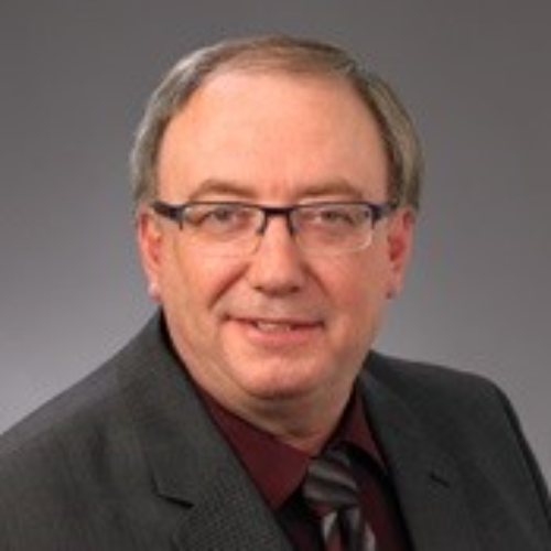 umextendeded's tweet photo. We’re proud to sponsor this morning's #QNETMB2021 breakout session with Vern Campbell, @UM_Engineering engineer-in-residence, and Howard Matthews of @SaskPower. Join them to rethink operational excellence with a systems approach.
#uManitoba #KeepLearning https://t.co/CXmJvaCwFG