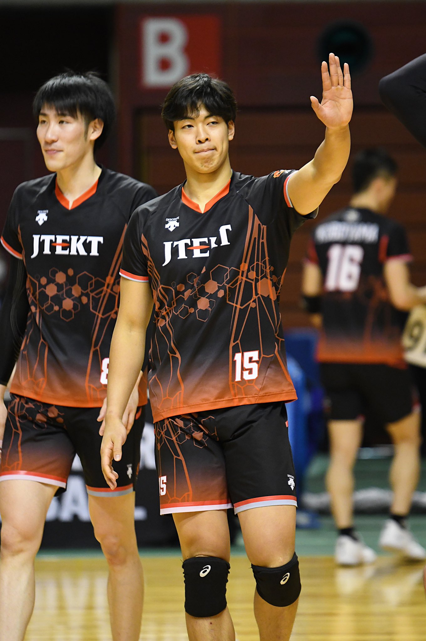 即購入可❣️ジェイテクト STINGS愛知 宮浦健人 選手 レプリカ ユニフォーム 即購入可❣️ジェイテクト STINGS愛知 宮浦健人 選手 レプリカ