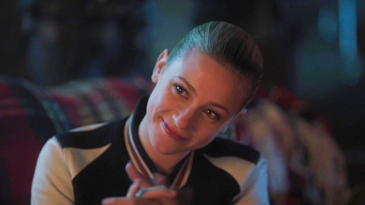 bugheadfiles's tweet image. they’re each other’s biggest cheerleaders #riverdale