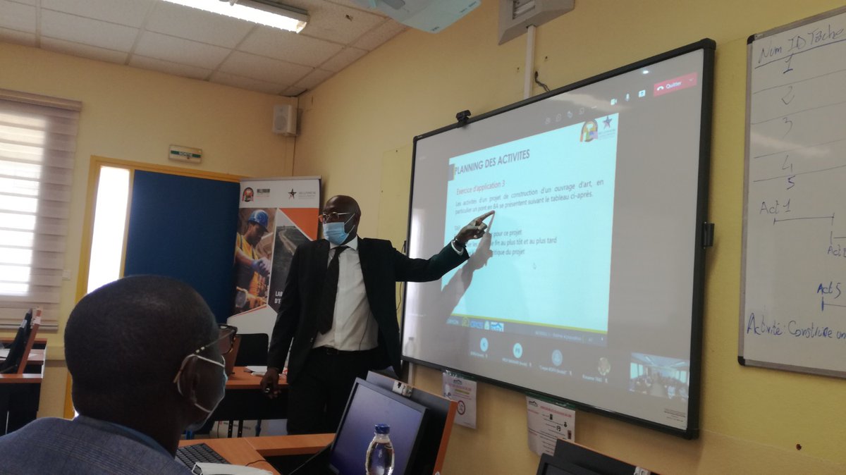 🎓#Abidjan Dernière session du parcours de formation certifiant pour Abidjan Transport Project en partenariat avec <a href="/inphbpolytech/">INP-HB</a> et <a href="/EnseaO/">ENSEA d'Abidjan Officiel</a>, "Planning et gestion des coûts des chantiers d’infrastructure", bloc de compétences du futur Master !
bit.ly/32H3IFm