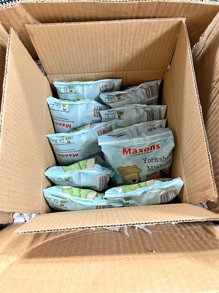 What a lovely surprise! We've just had a delivery at Tandy Court of some Yorkshire Mixture sweets from <a href="/Maxonssweets/">Maxons Ltd</a>. I'm sure a certain <a href="/JDearnshaw/">Jon Earnshaw</a> may be behind this kind gesture? 🤔 Thank you so much! 🍭🍬💜 @AnchorHanover