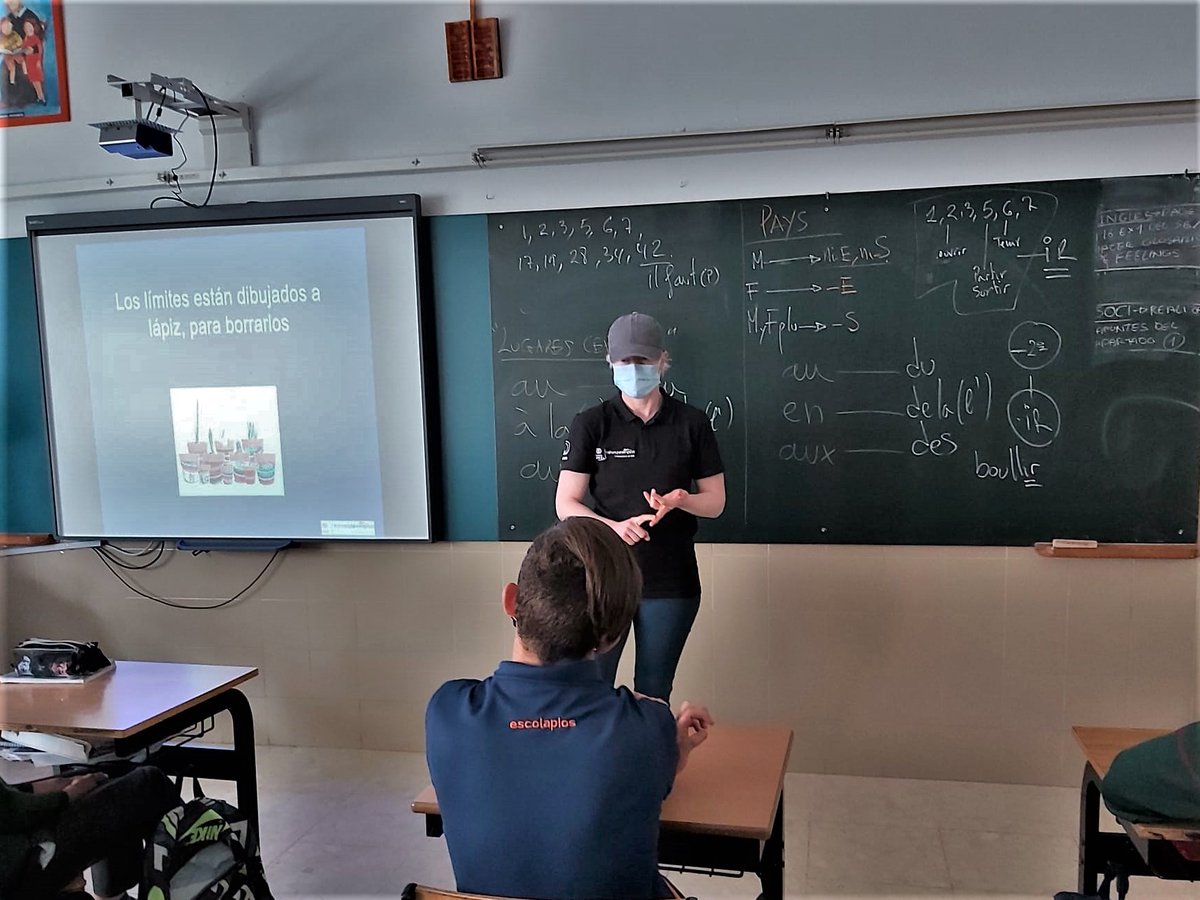 Esta mañana nuestra judoka <a href="/MARTA_ARCE_P/">Marta Arce Payno</a> ha conversado con #alumnos del Colegio Escuelas Pías de #AlcalaDeHenares sobre la capacidad de adaptarse, la #resiliencia, y sobre cómo encontrar la #fuerza interior para alcanzar nuestras #metas
#trainersparalimpicos #Conferencia