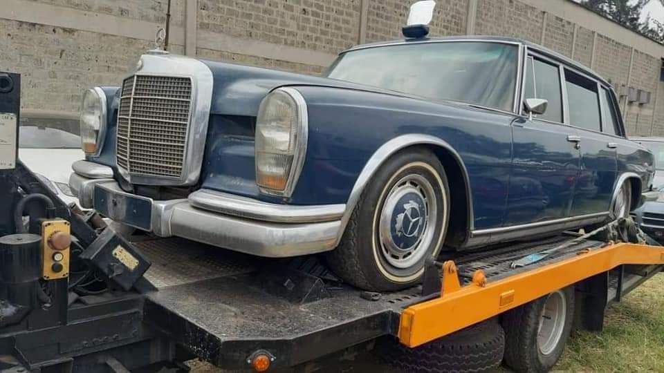 DaviesKinanga's tweet photo. This was Jomo Kenyatta's Merc 600 Pullman, Moi also liked it and used it alot. https://t.co/Hp7be0LMG5