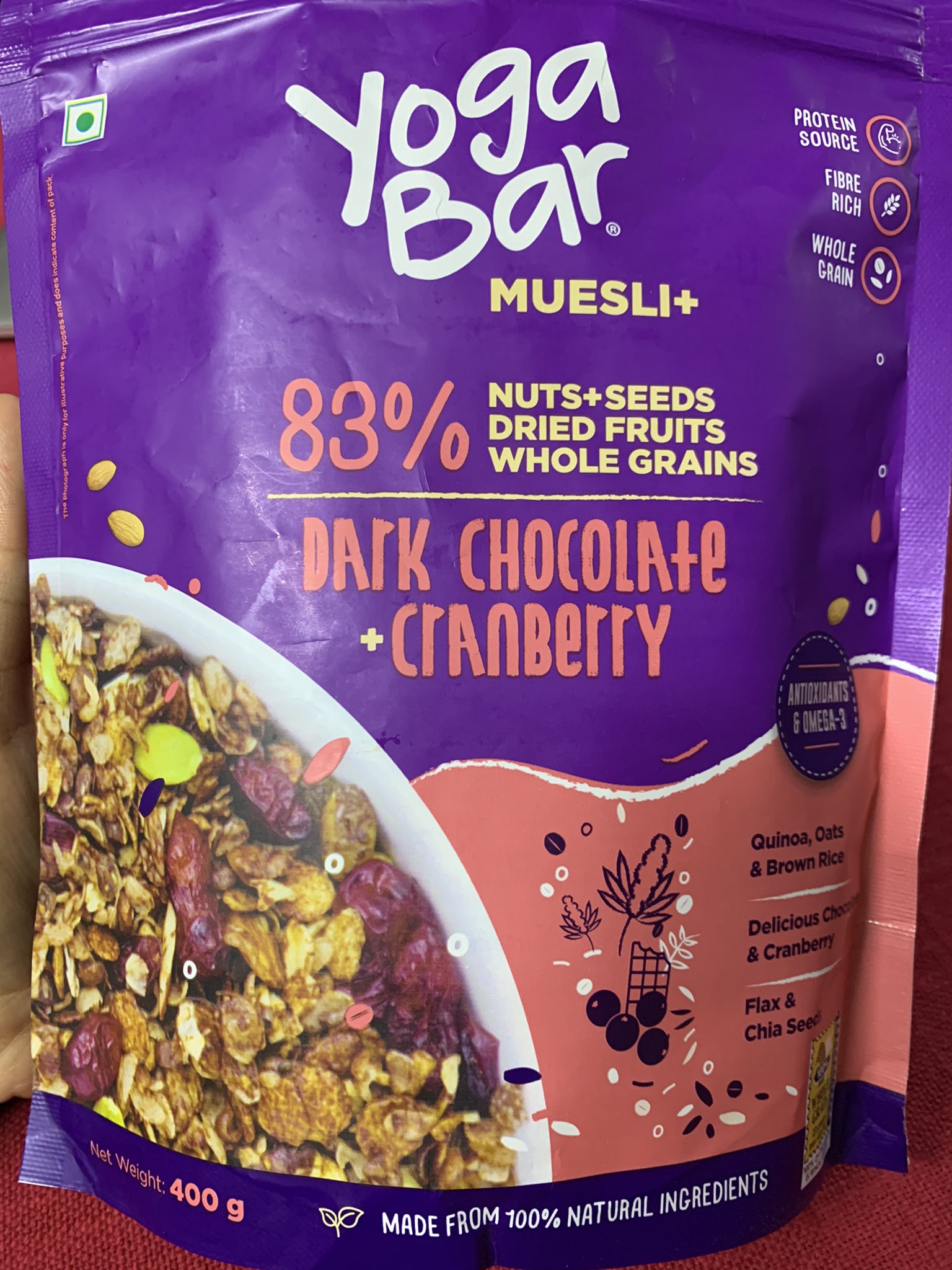 Shubhi Bharal on X: Petition to remove Raisins from Dark Chocolate Muesli  from @Yogabars I really love this Muesli, however, I completely detest  raisins in it. Even in chocolate bars, raisins just