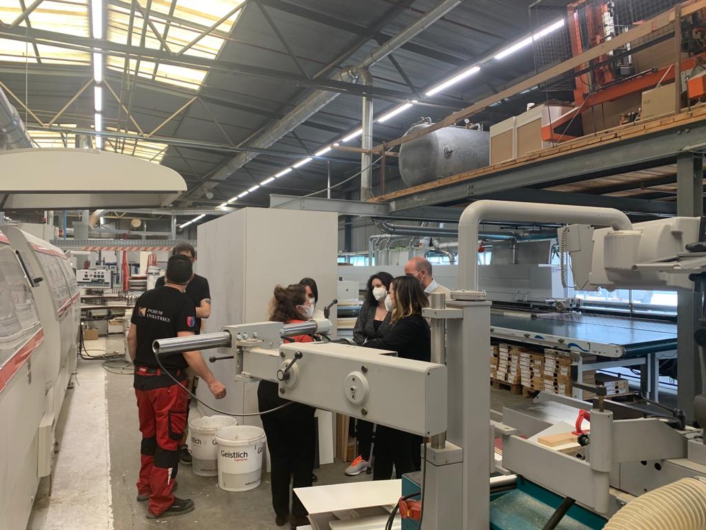 Finally we could visit PODIUM Industries – our demosite, which produces high-end wooden kitchen. #RECLAIM is working there on a #digitalretrofitting project, aiming to extend machinery #lifecycle, improve production processes and ensure their high quality. #circulareconomy