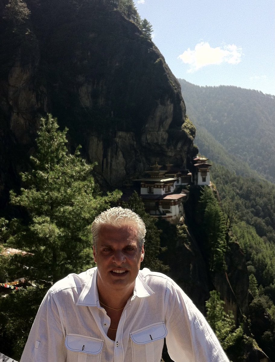 ericripert's tweet photo. Celebrating #EarthDay & posting few pictures from different parts of the World that inspired my family and I to respect & love our beautiful planet #shareyourpost @NatGeo https://t.co/cdfLHpUaE3