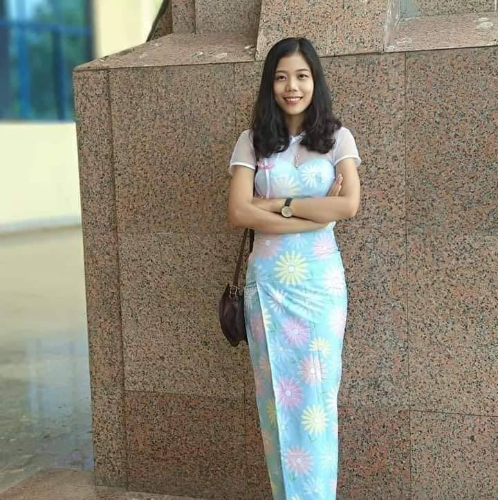 hmuemay1's tweet photo. A teacher who joined CDM and her brother were arrested arbitrarily by military in HpaAn. So many more civilians joined in CDM were abducted already and they are in need of help.
STOP ABDUCTIONS #WhatsHappeninglnMyanmar #ReleaseTheAbductees #Apr22Coup https://t.co/OCVbt9j8to